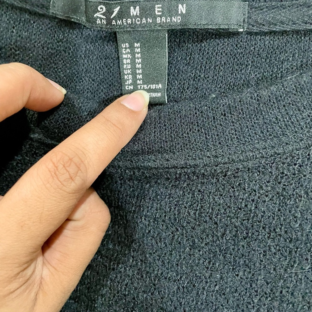 2XIST Men Black Sweater